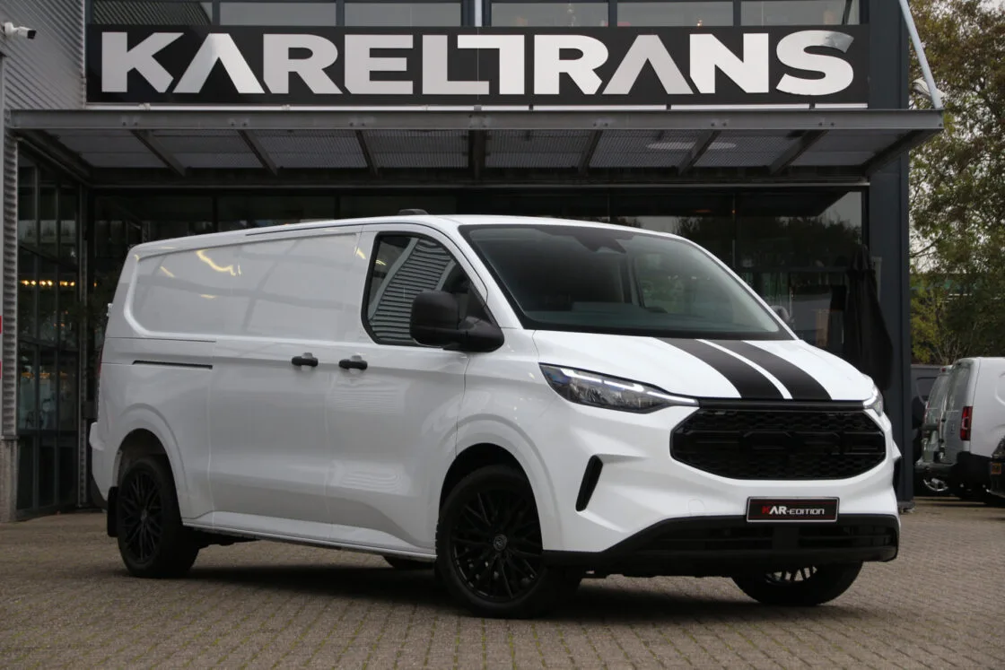 Ford Transit Custom (2024) — foto 1