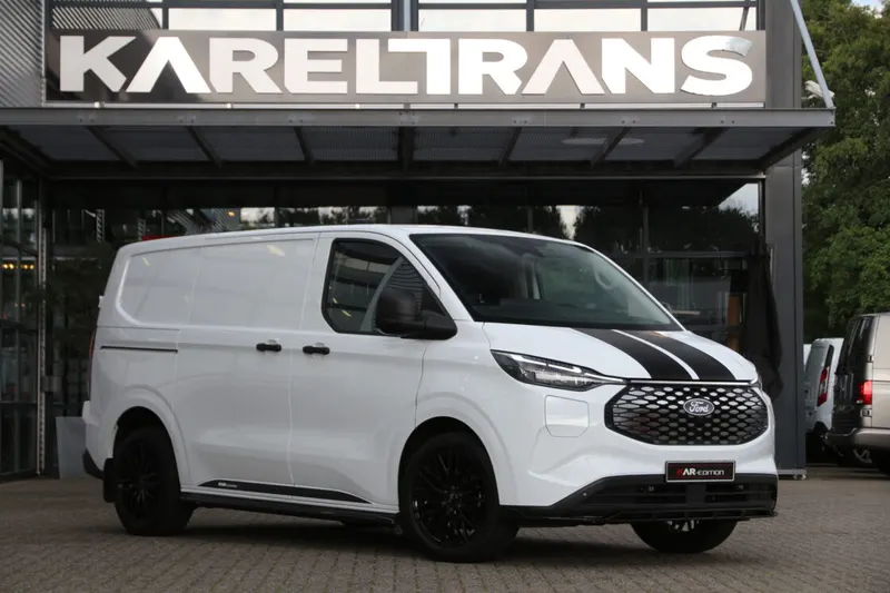 Ford E-Transit Custom (2025)