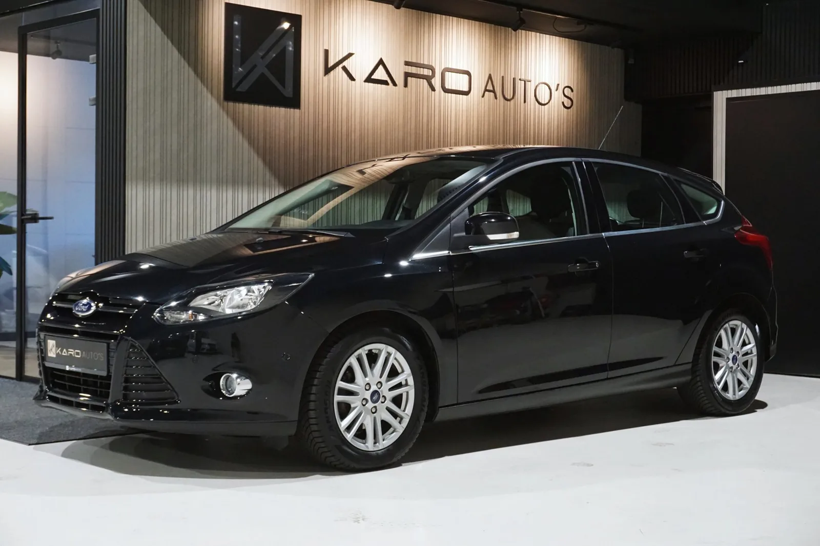 Ford Focus (2012) — foto 1
