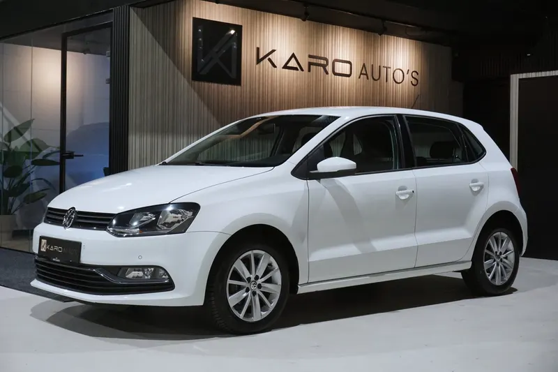 Volkswagen Polo (2015)