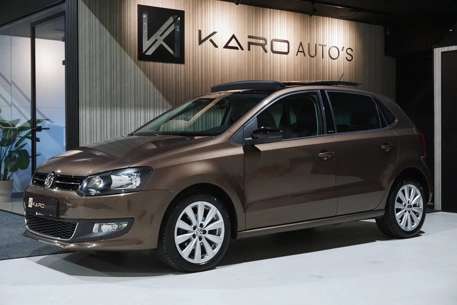 Volkswagen Polo (2012) — foto 1