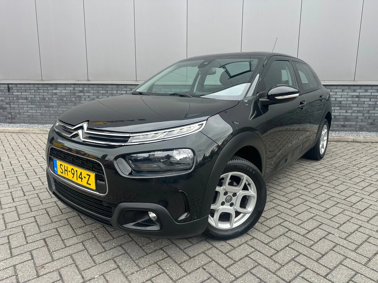 Citroën C4 (2018) — foto 1