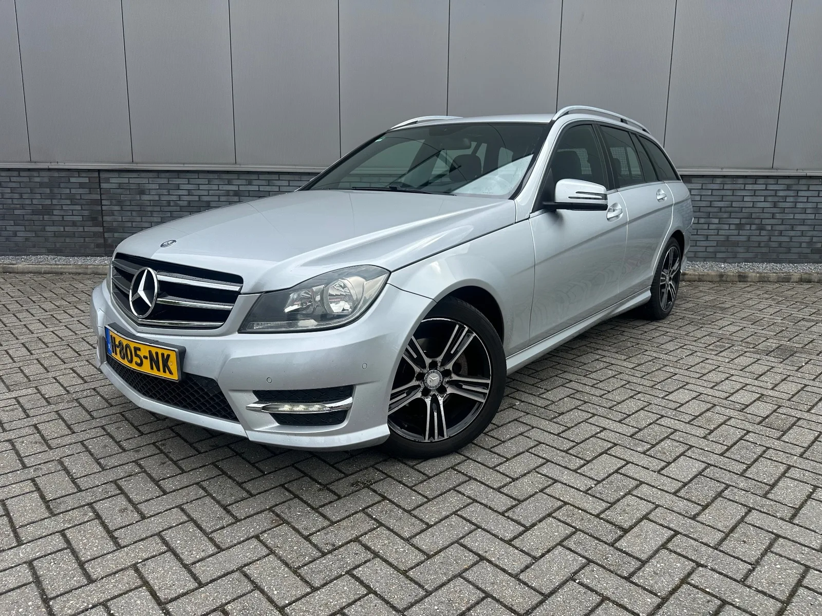 Mercedes-Benz C-Klasse (2014) — foto 1