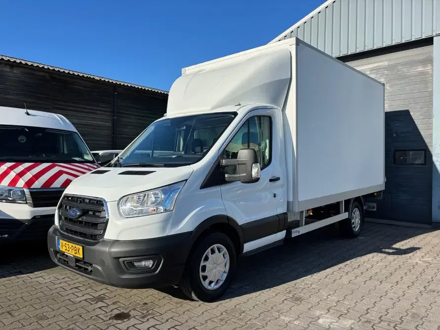 Ford Transit (2022) — foto 1