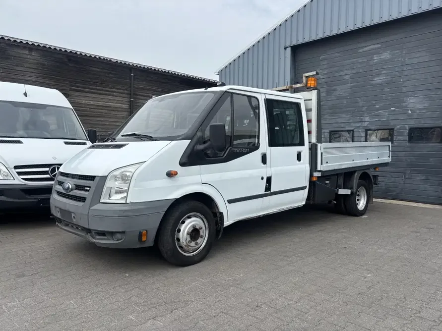 Ford Transit (2008) — foto 1