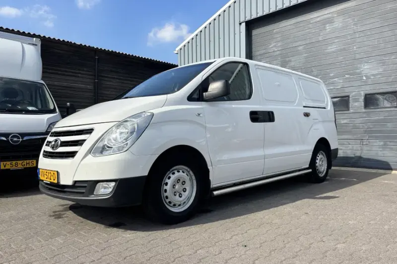 Hyundai H300 (2016)