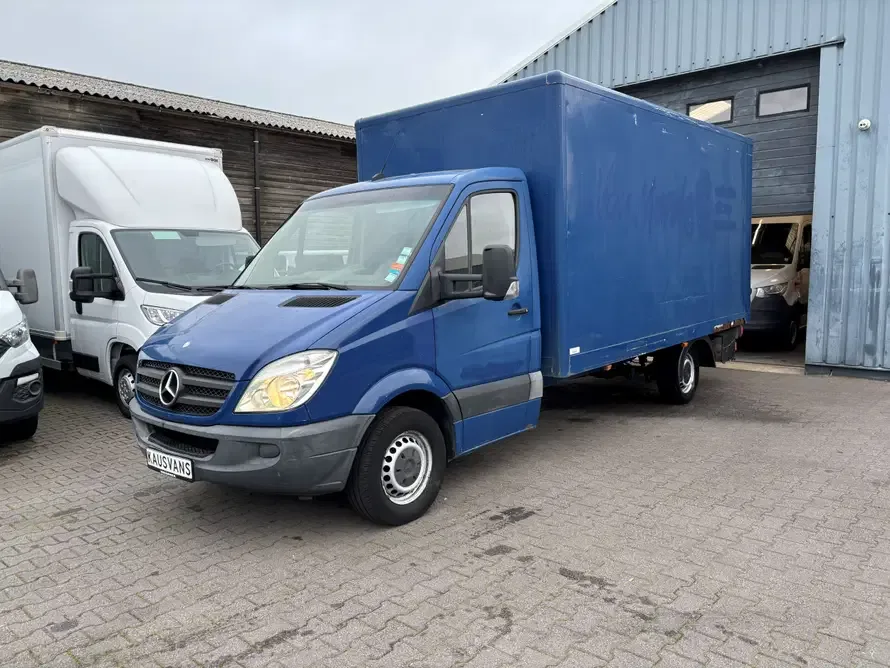 Mercedes-Benz Sprinter (2011) — foto 1