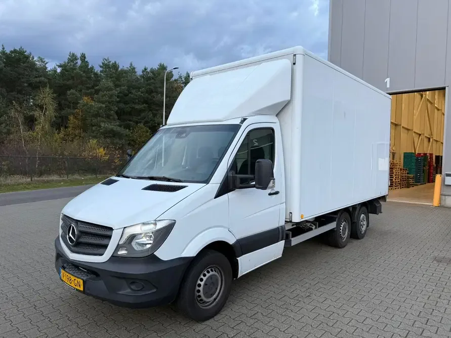Mercedes-Benz Sprinter (2017) — foto 1