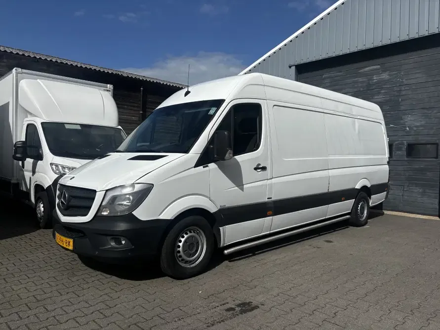 Mercedes-Benz Sprinter (2014) — foto 1