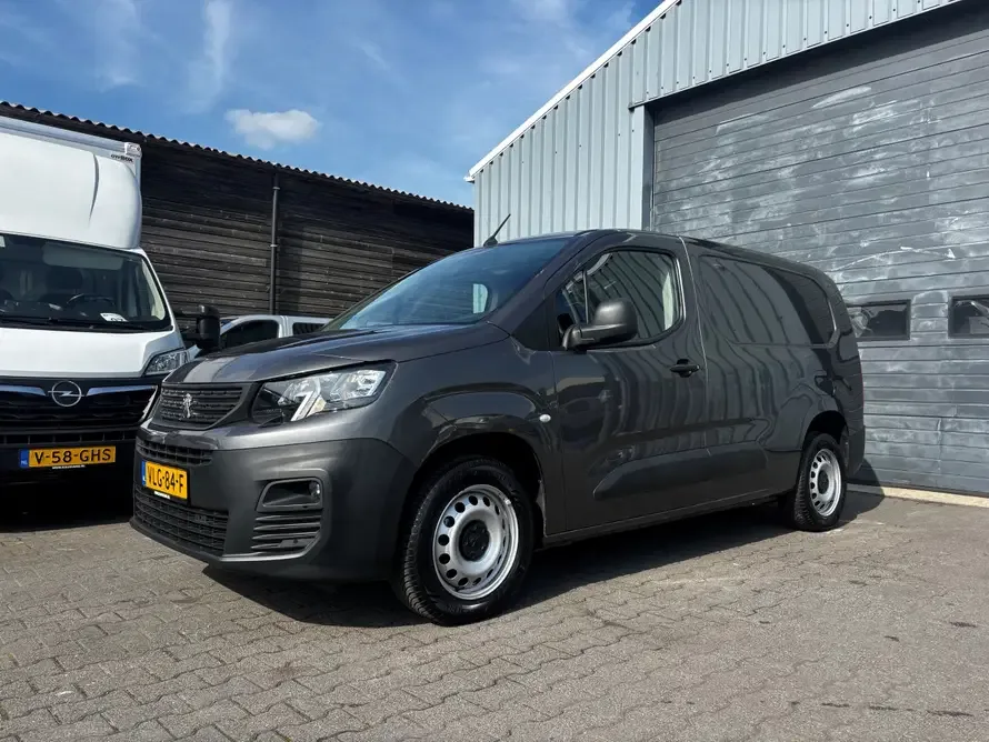 Peugeot Partner (2021) — foto 1
