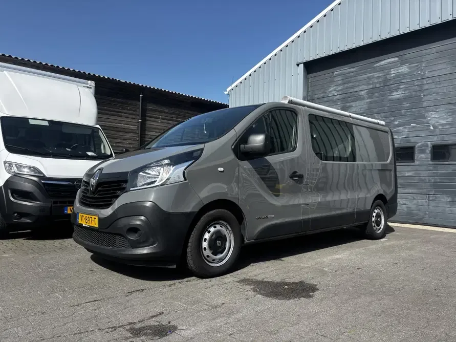 Renault Trafic (2016) — foto 1