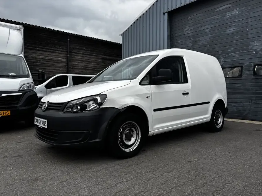 Volkswagen Caddy (2013) — foto 1