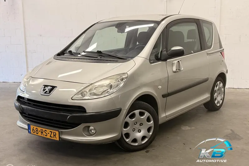 Peugeot 1007 (2005)