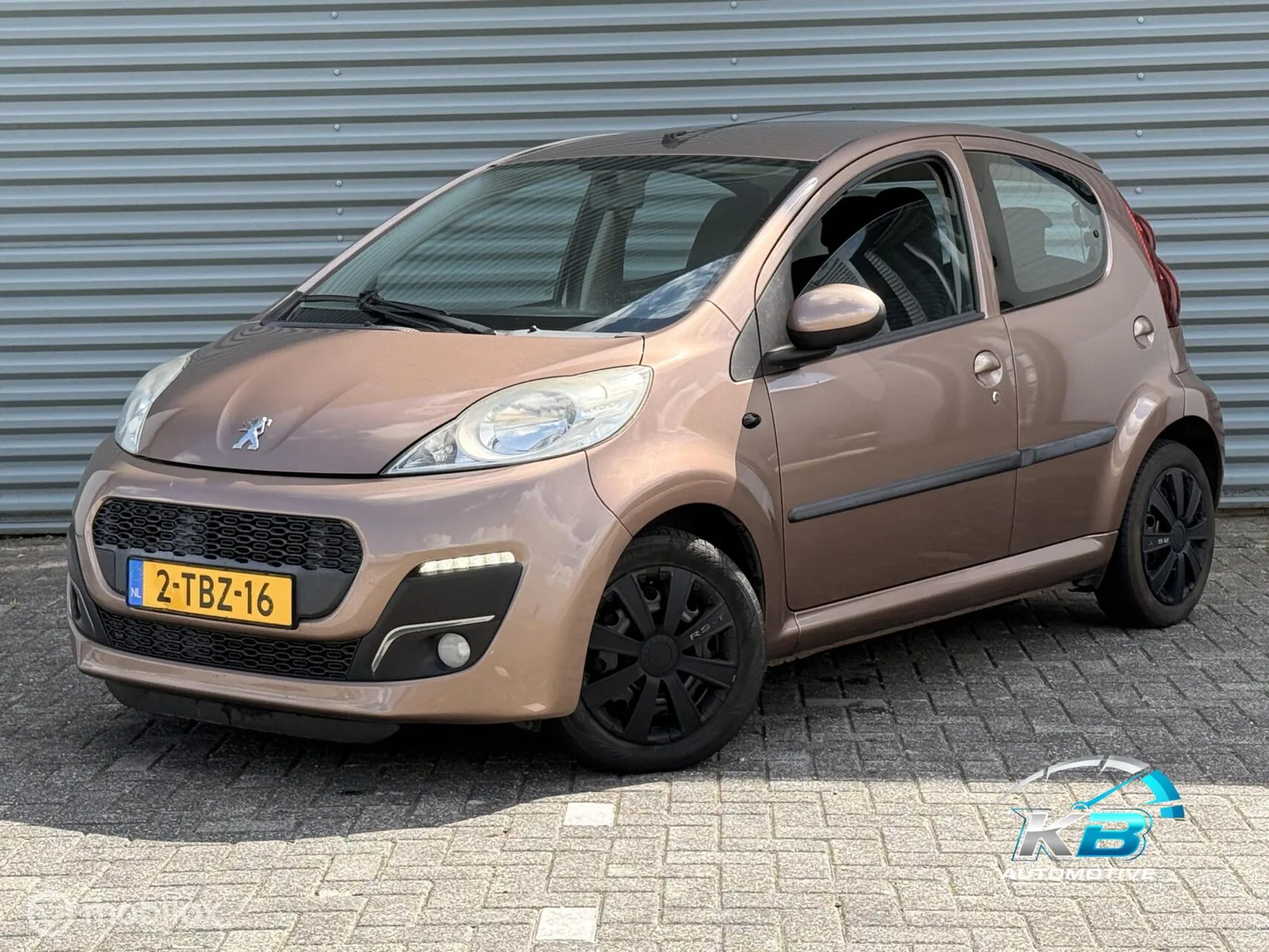Peugeot 107 (2014) — foto 1