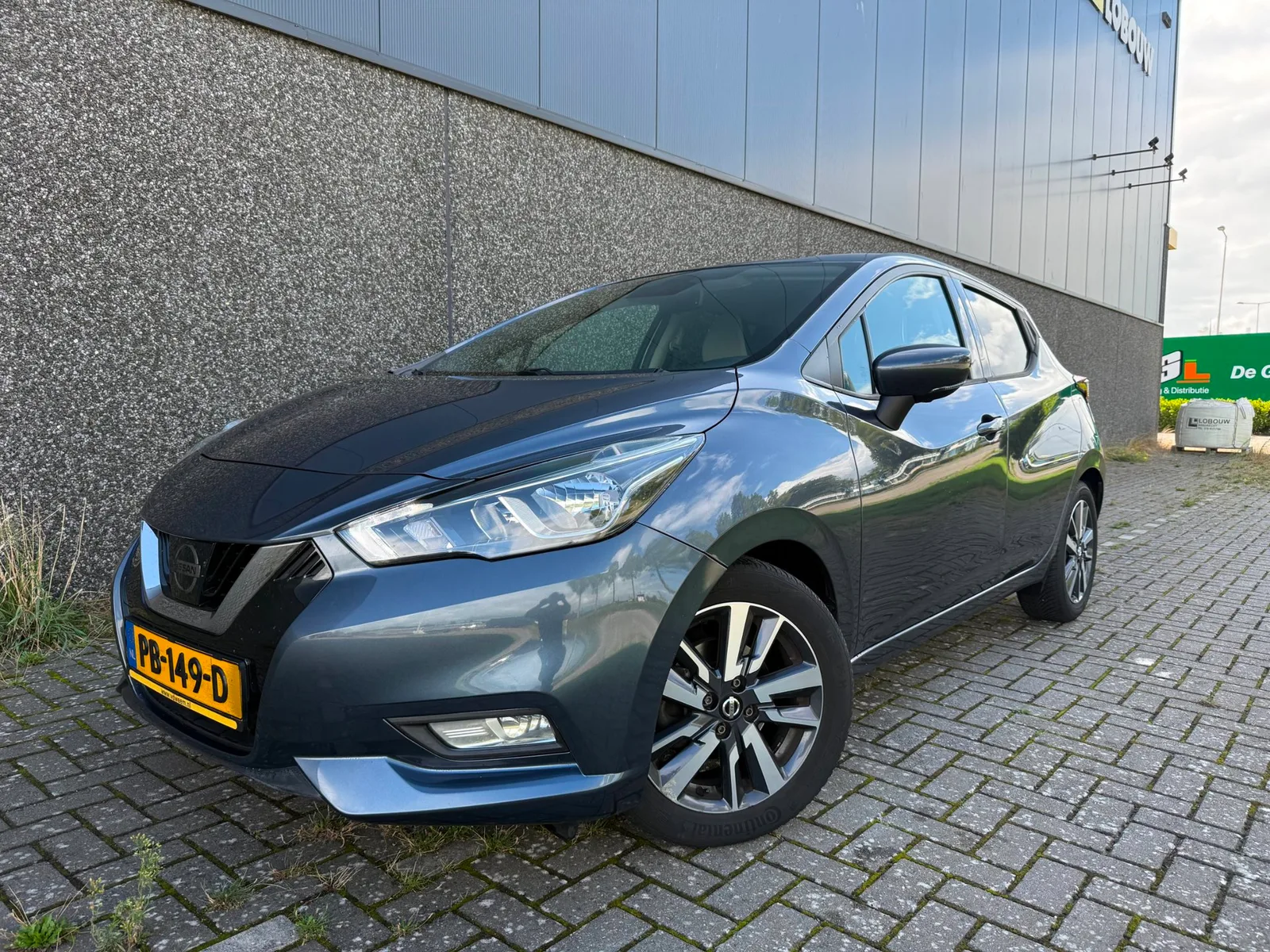 Nissan Micra (2017) — foto 1