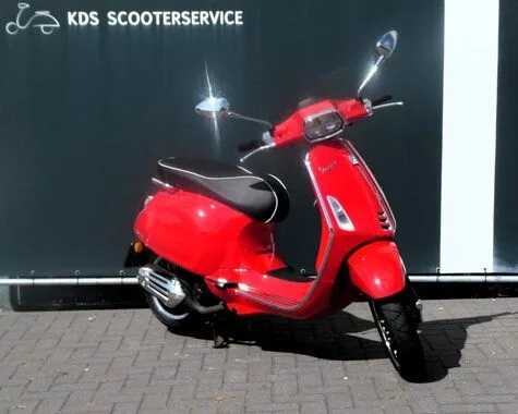 Vespa Sprint (2021) — foto 1