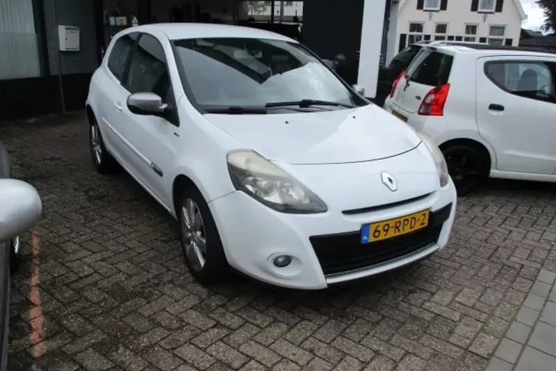 Renault Clio (2011)