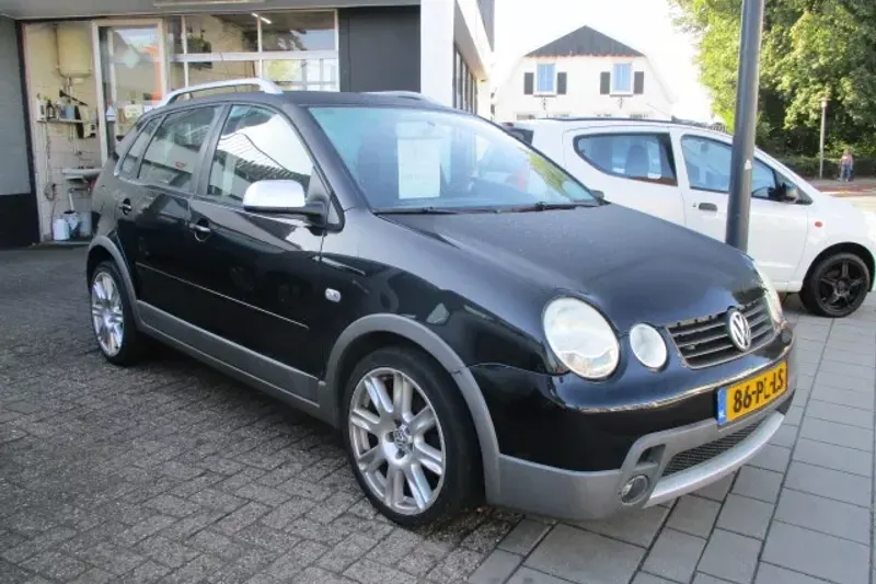 Volkswagen Polo (2004)