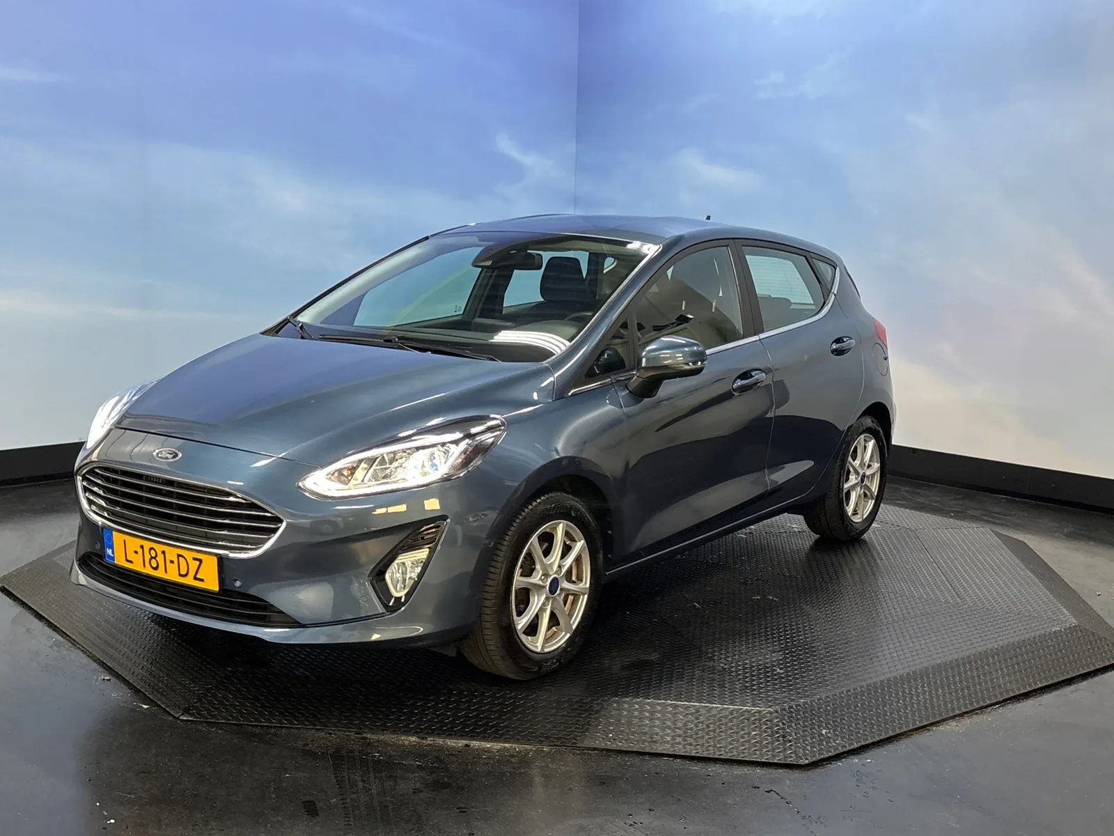 Ford Fiesta (2021) — foto 1