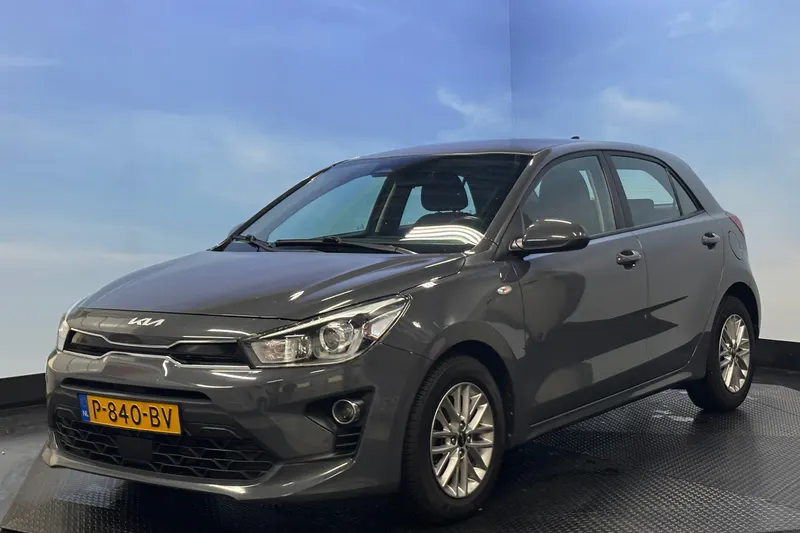 Kia Rio (2022)