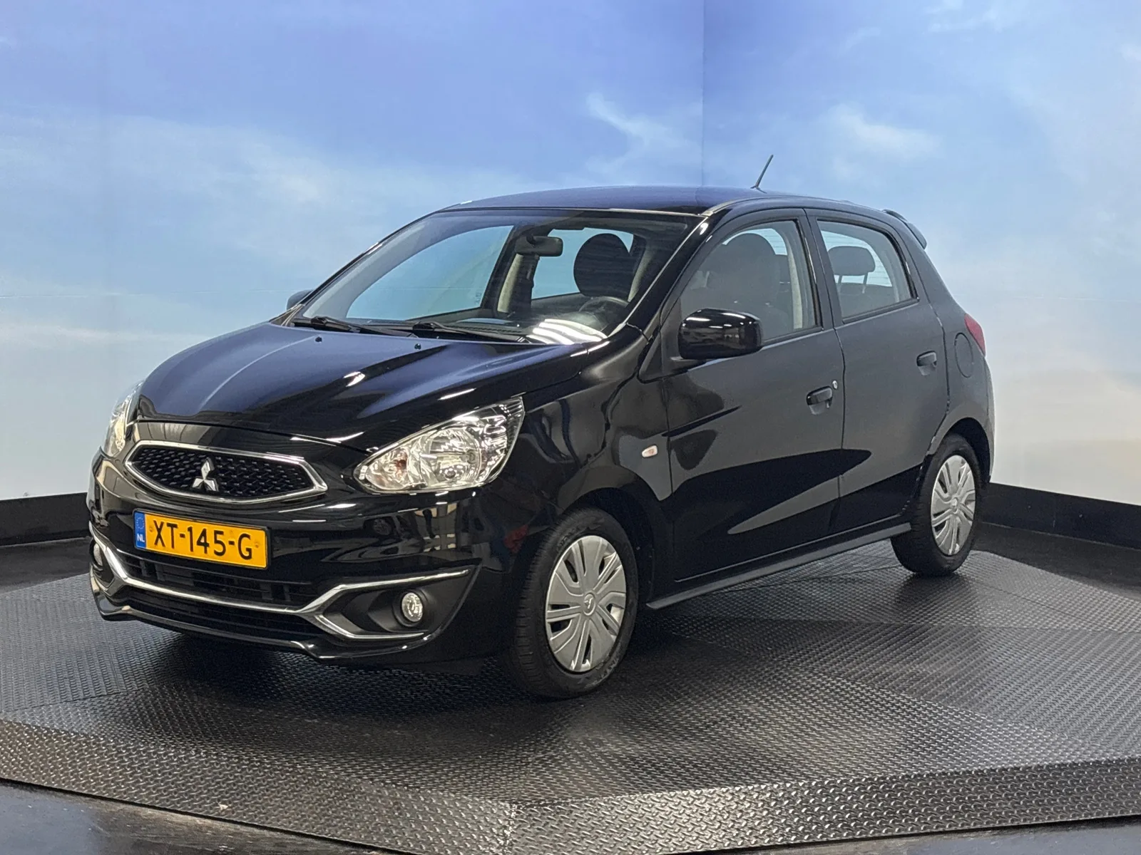 Mitsubishi Space Star (2019) — foto 1