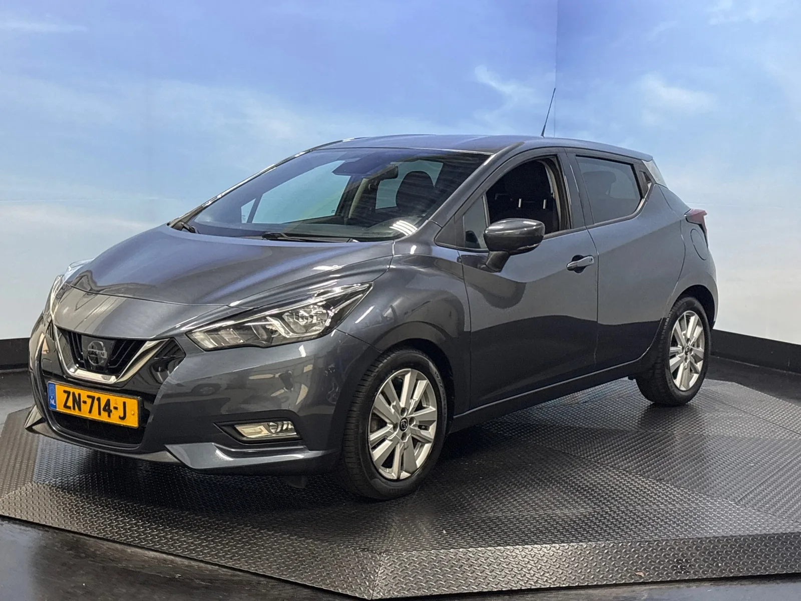 Nissan Micra (2019) — foto 1