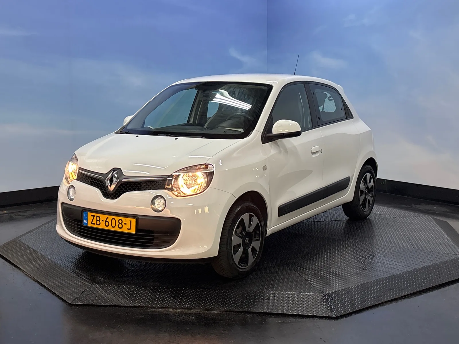 Renault Twingo (2019) — foto 1