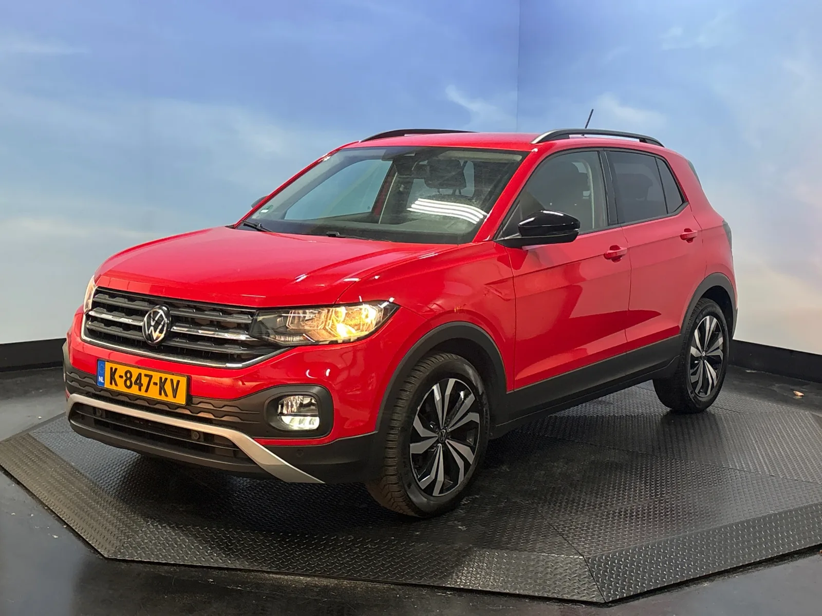 Volkswagen T-Cross (2021) — foto 1