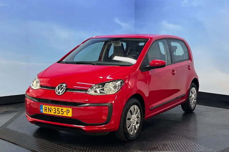 Volkswagen Up! (2018)