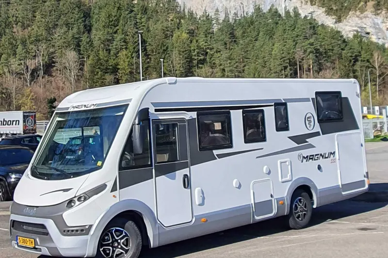 Elnagh Magnum (2023)
