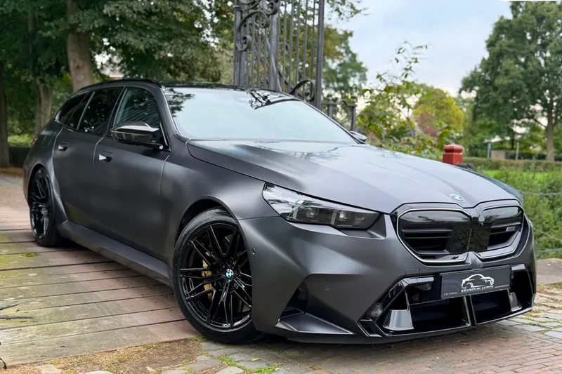 BMW M5 (2025)