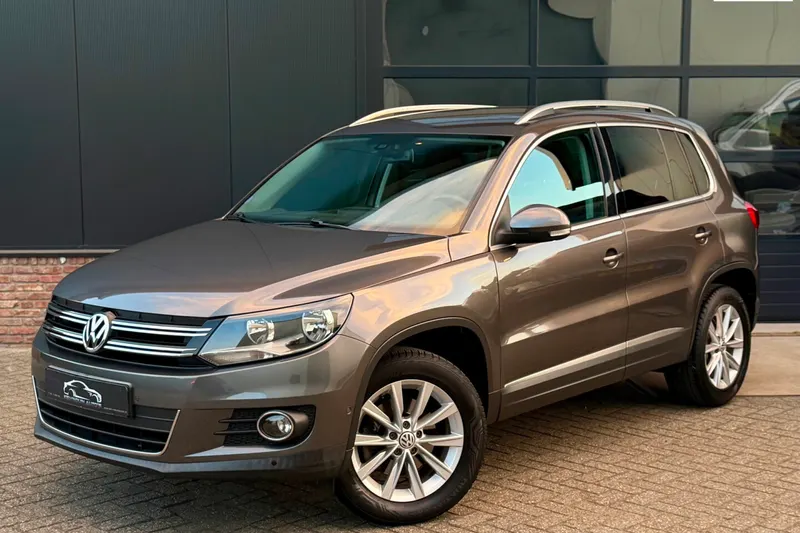 Volkswagen Tiguan (2012)