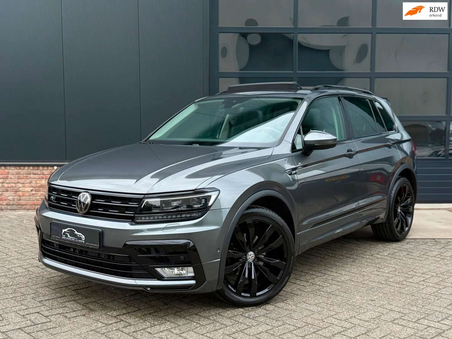 Volkswagen Tiguan (2016) — foto 1