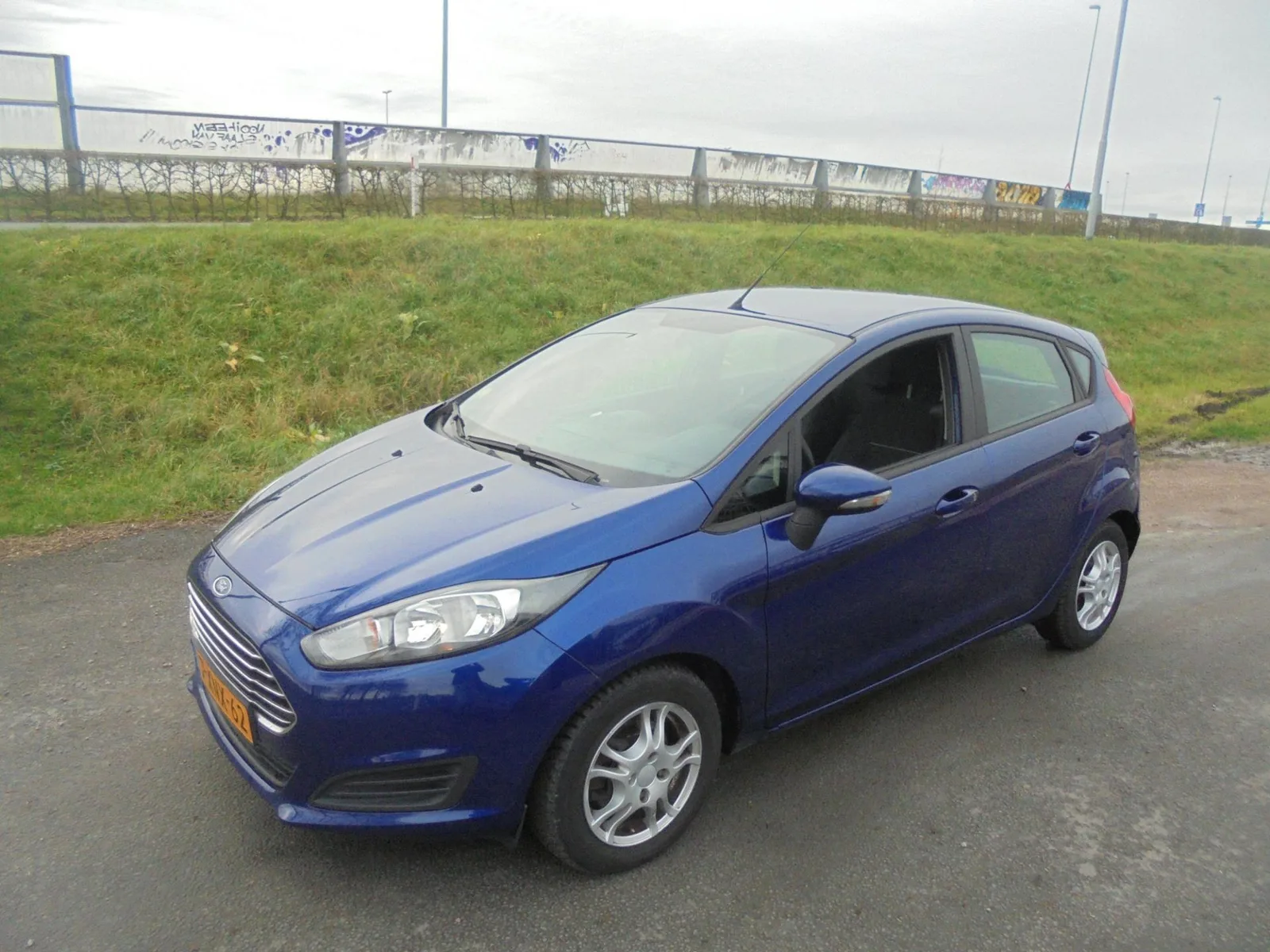 Ford Fiesta (2014) — foto 1