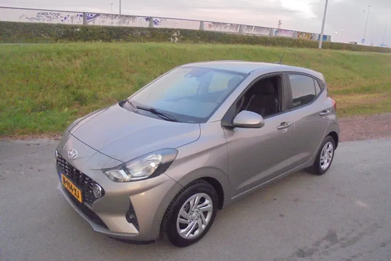Hyundai i10 (2022)