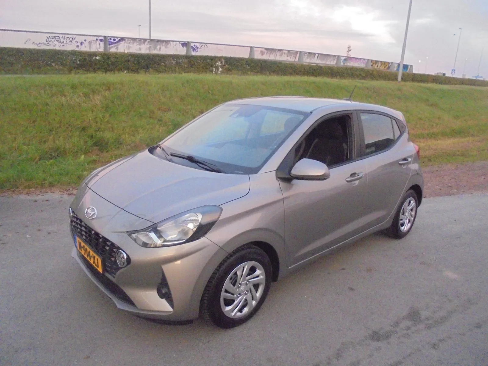 Hyundai i10 (2022) — foto 1