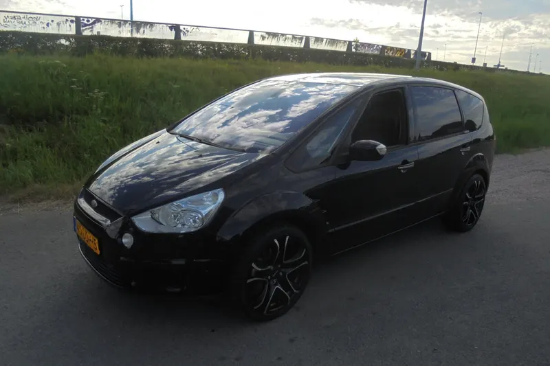 Ford S-Max (2010)