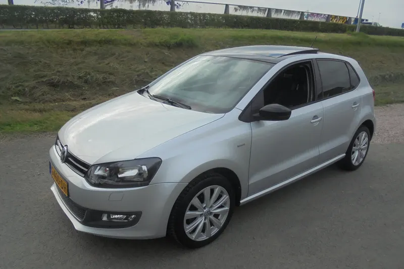 Volkswagen Polo (2012)