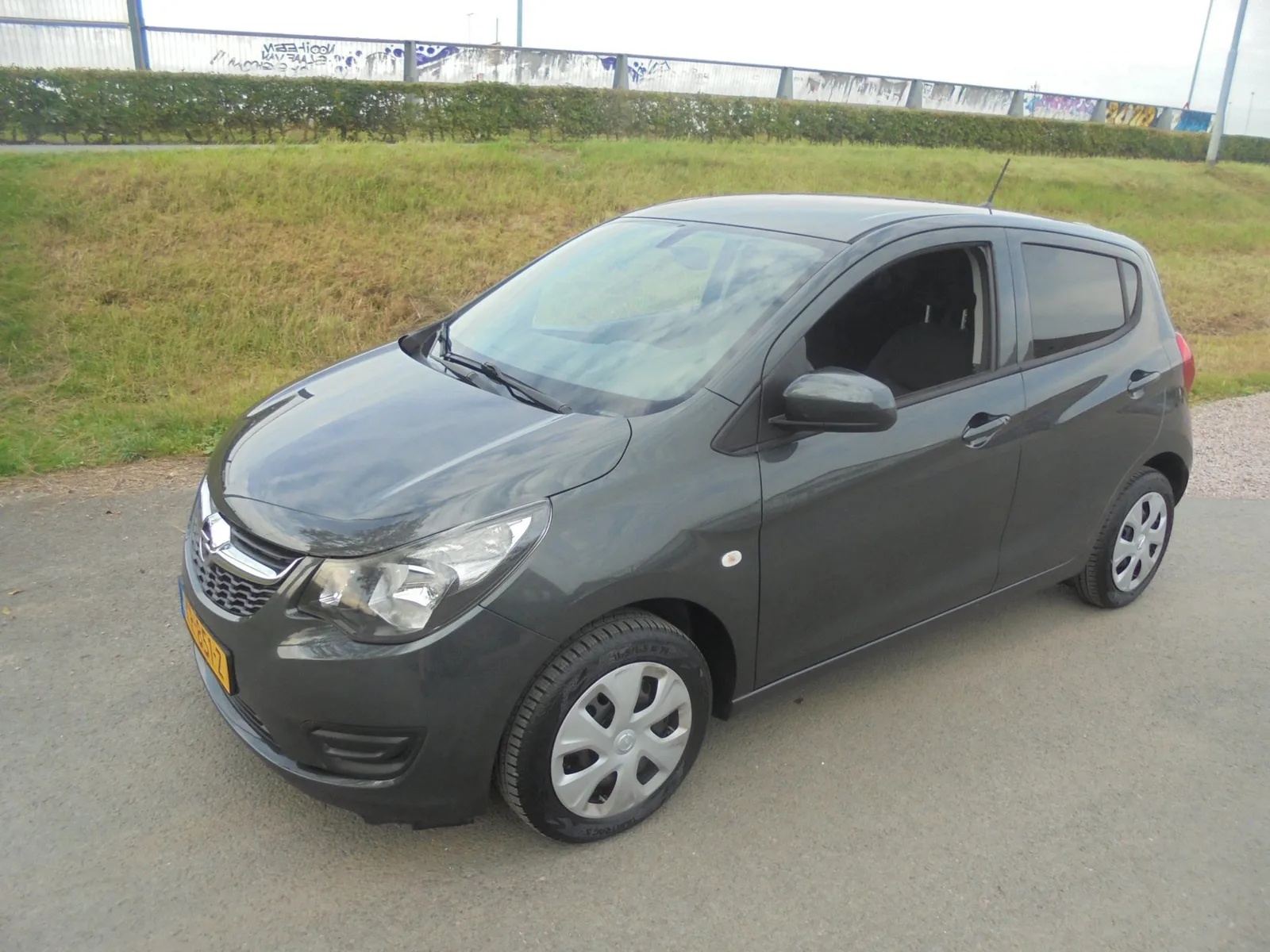 Opel Karl (2016) — foto 1