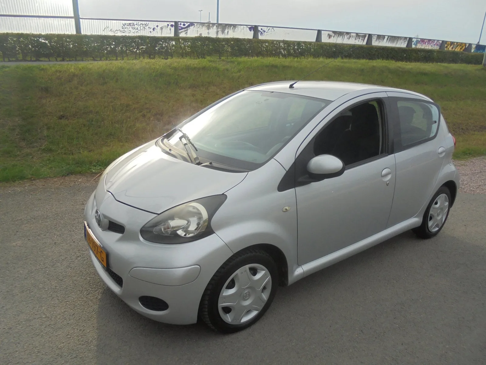 Toyota Aygo (2010) — foto 1
