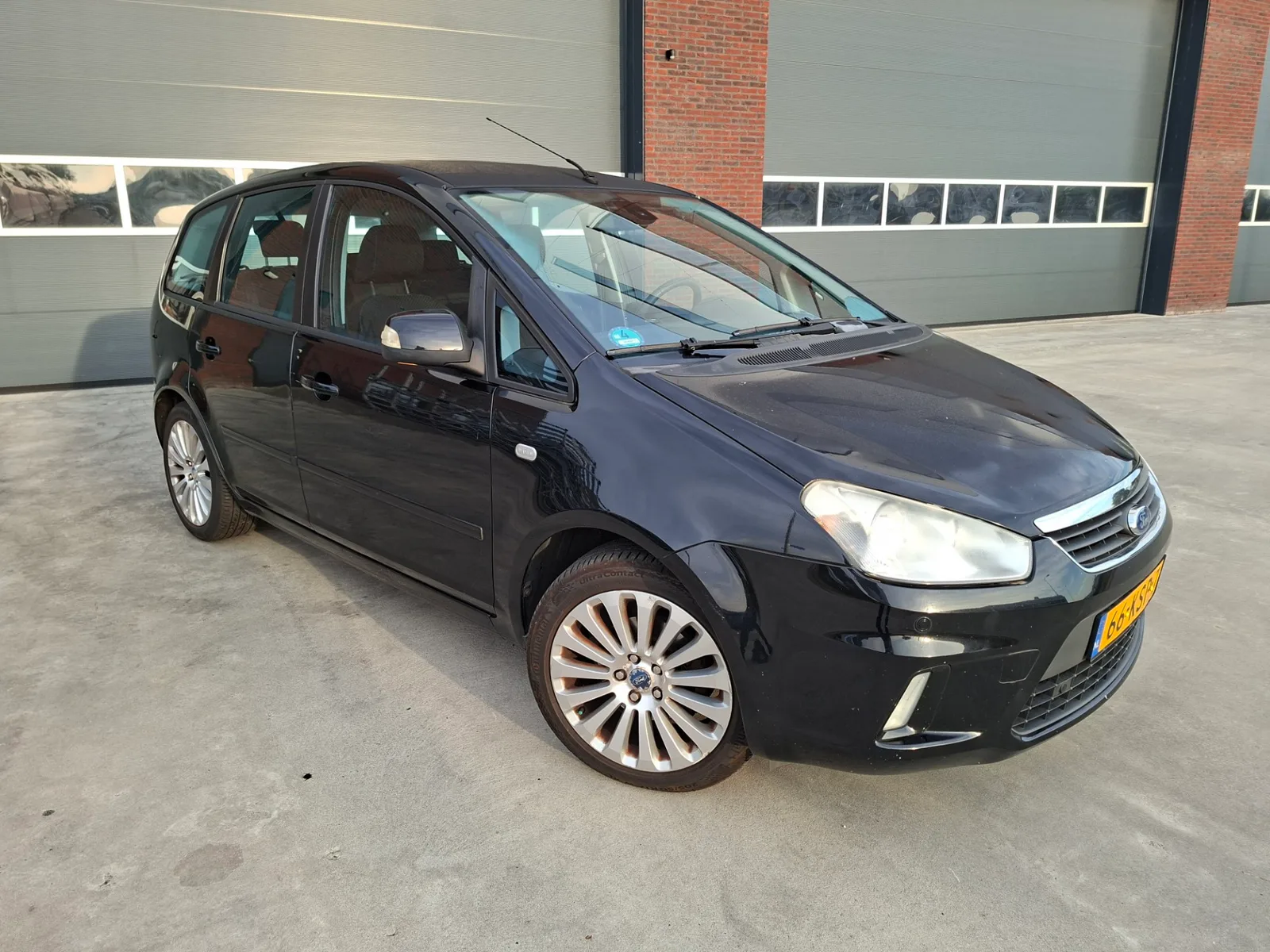 Ford C-Max (2010) — foto 1
