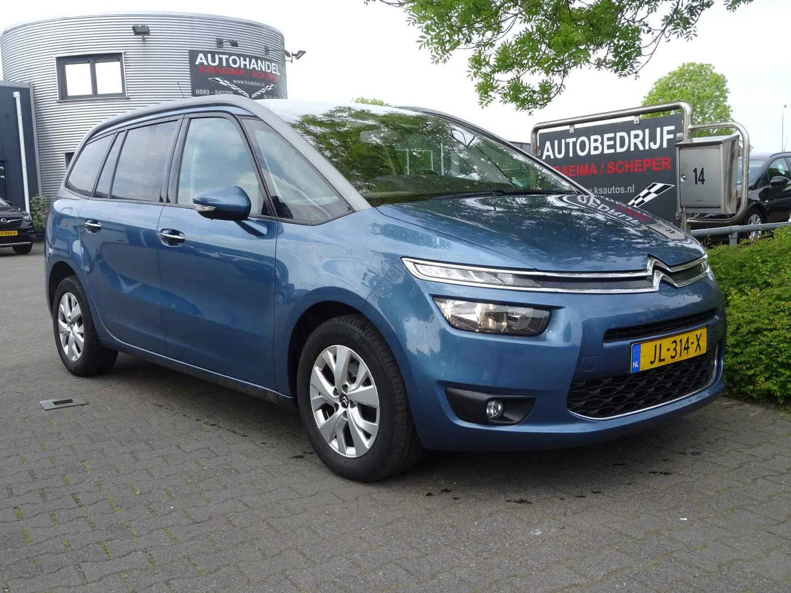 Citroën Grand C4 Picasso (2016) — foto 1