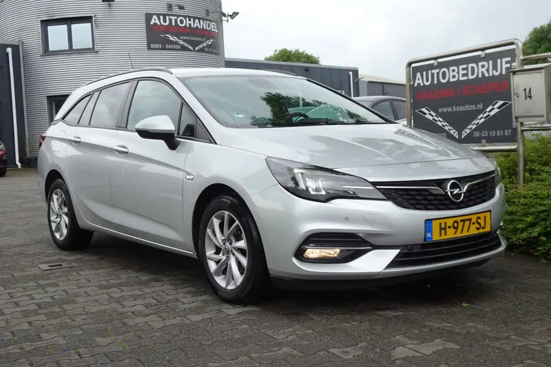 Opel Astra (2020)