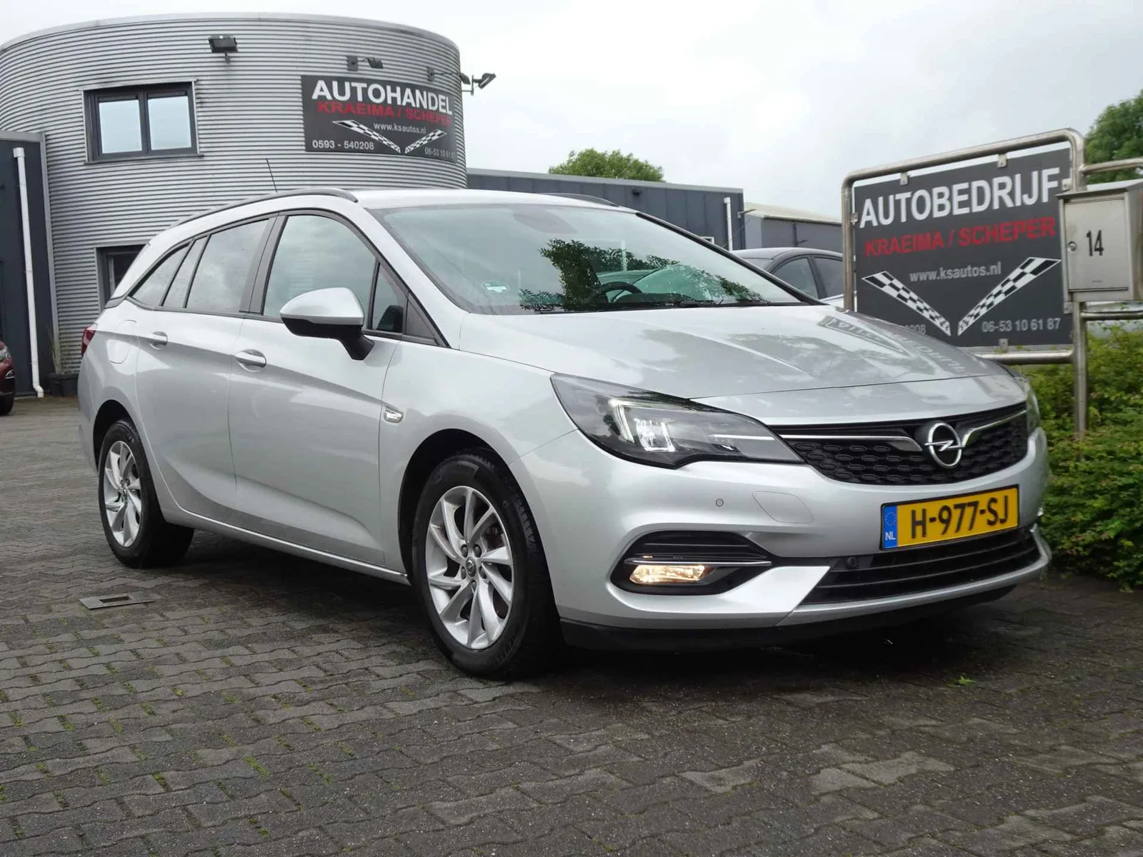 Opel Astra (2020) — foto 1