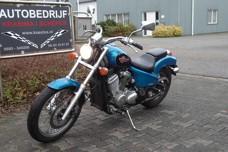 Honda Vt (1994)