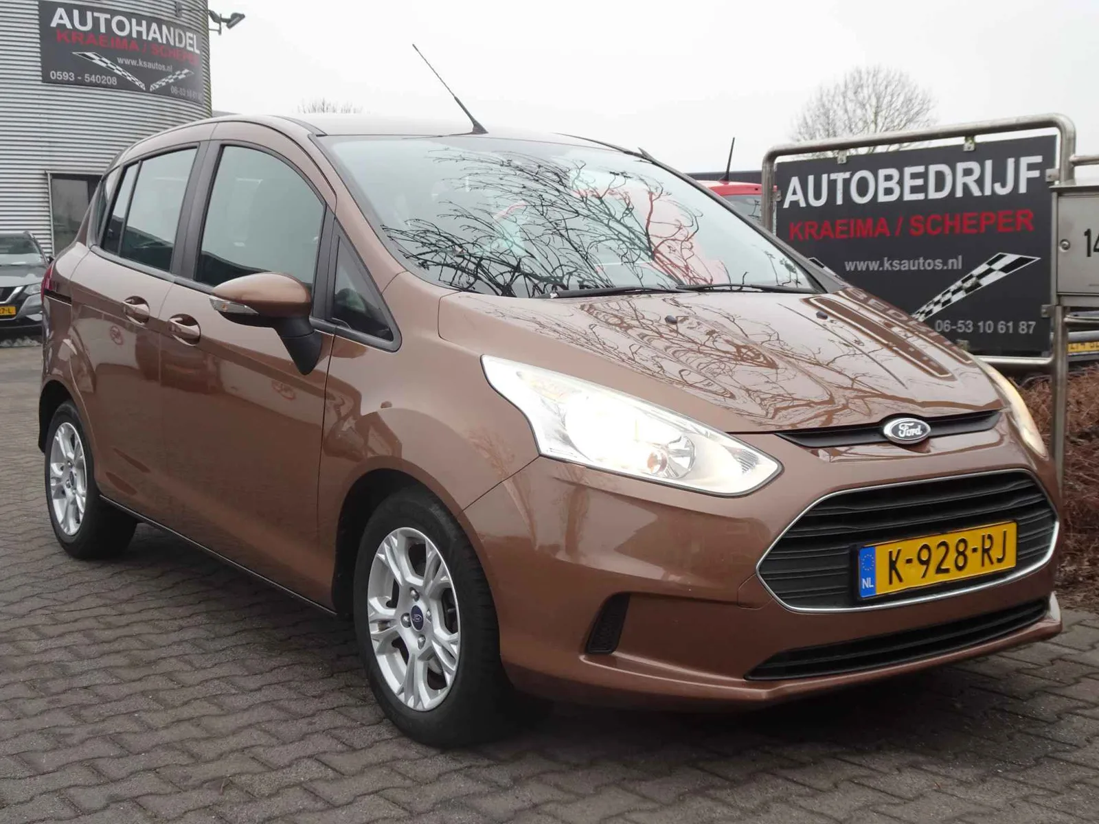 Ford B-Max (2014) — foto 1