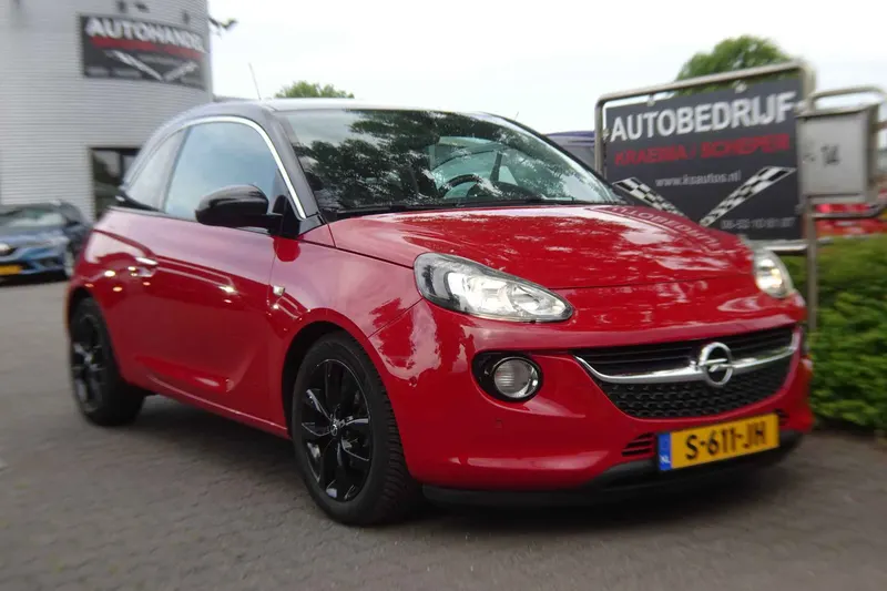 Opel Adam (2016)