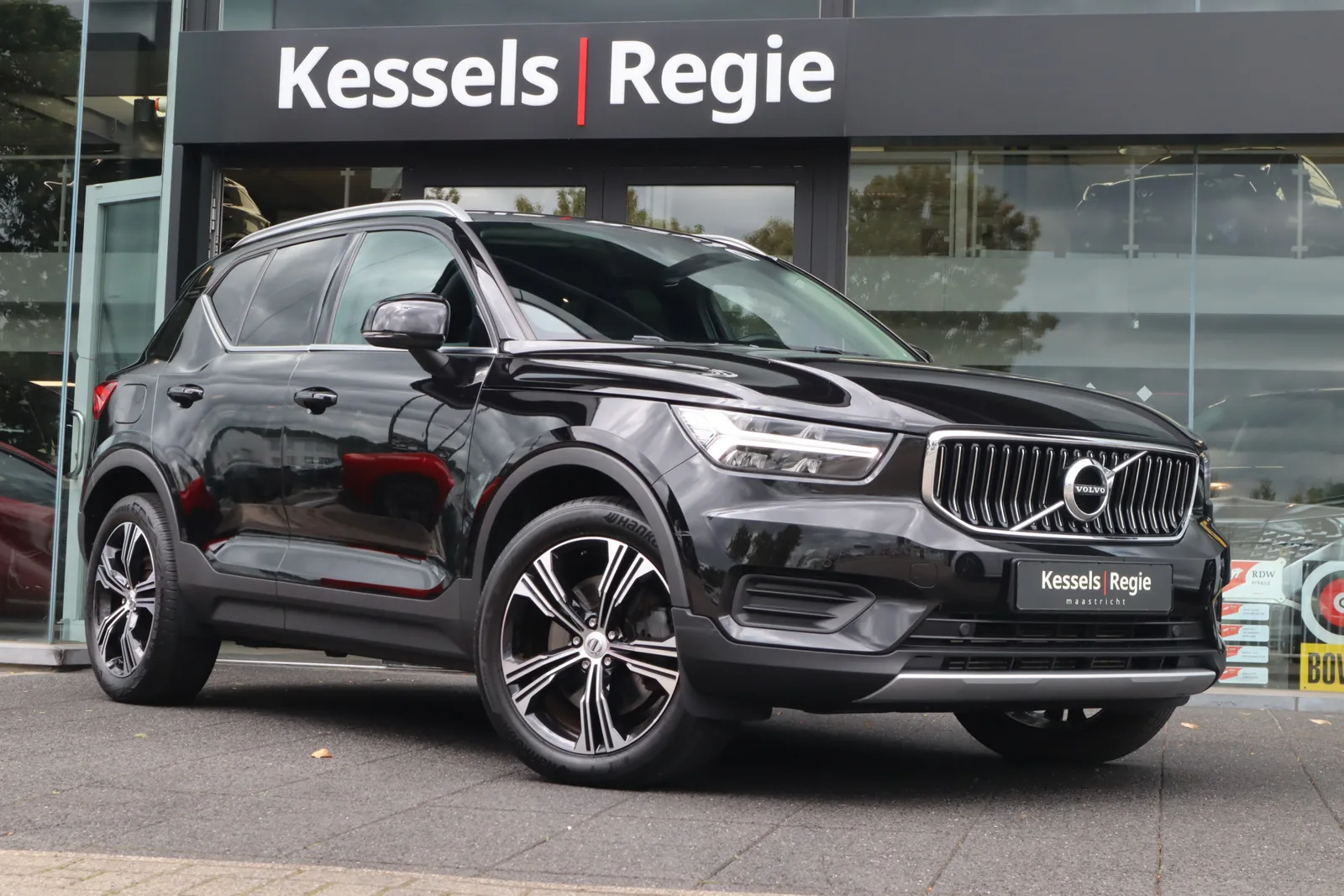 Volvo XC40 (2020) — foto 1