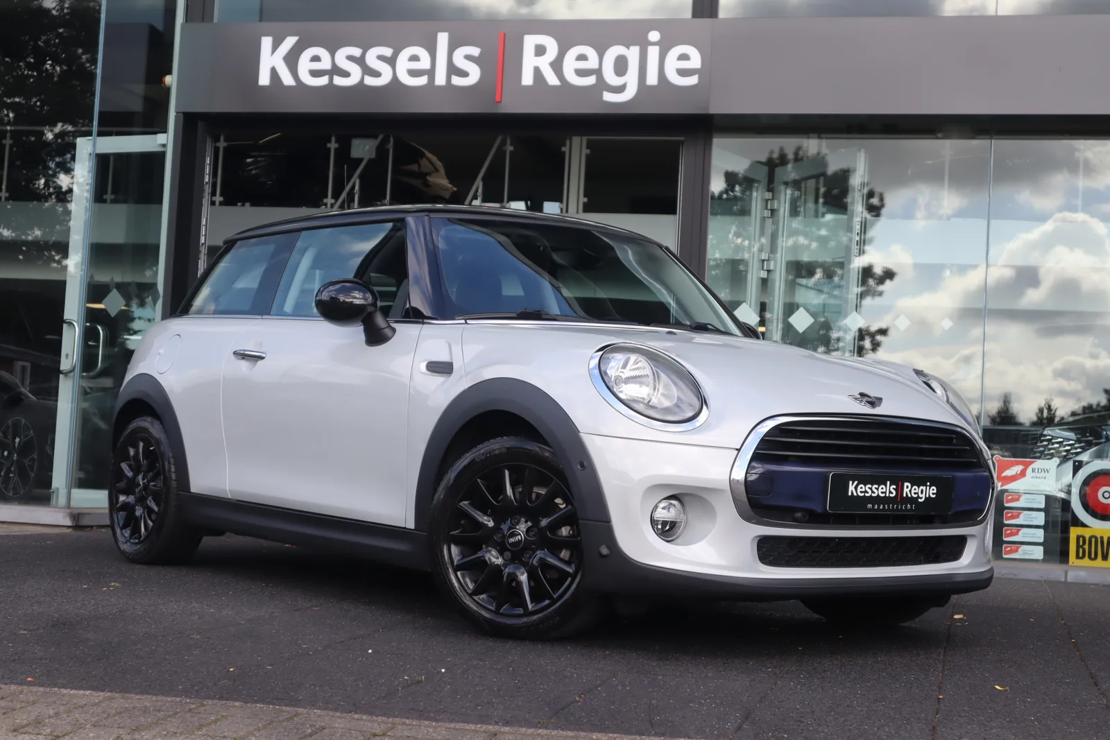 MINI Cooper (2017) — foto 1