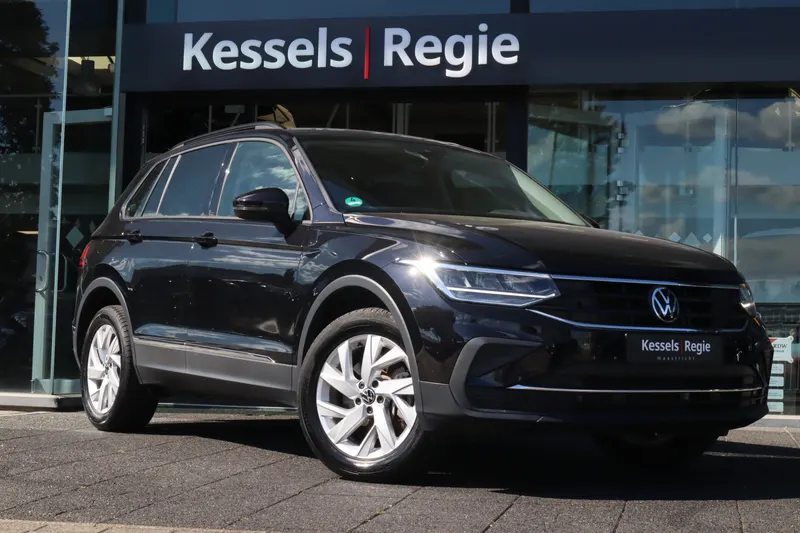 Volkswagen Tiguan (2022)